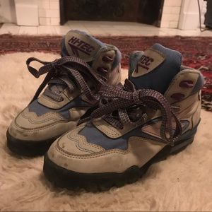 Vintage look HI-TEC hiking boot 6.5